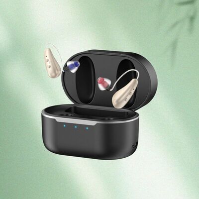 دستگاه‌های کمک شنوایی بدون نسخه دارای گواهی CE با قابلیت تنظیم صدا در ۵ سطح، طراحی شده برای حمایت از کم شنوایی متوسط تا شدید، بادوام